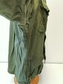 U.S. Coat Mans Combat, Tropical, popeline, 3rd pattern, dated 67, used, size L, insignia added ?