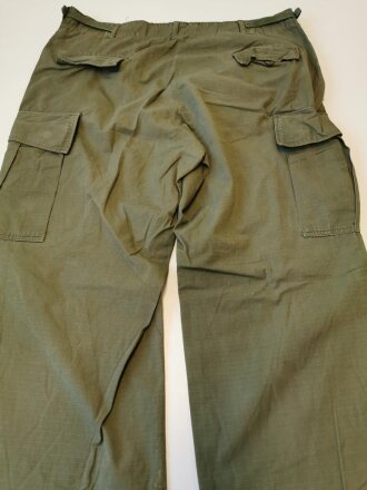 U.S. Trousers Mans Combat, Tropical, ripstop, 3rd pattern, used, size L, dated 67