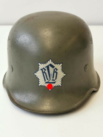 Stahlhelm Luftschutz, getragenes Stück in gutem Zustand