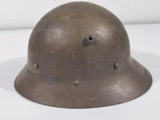 Tschechoslowakei, Stahlhelm Modell 1930, Originallack