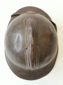 Frankreich 2. Weltkrieg, Stahlhelm Modell 1915, mit Modell 26 Innenfutter versehen und braun lackiert