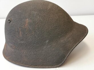 Schweiz, Stahlhelm Modell 1918, Originallack, Kinnriemen defekt