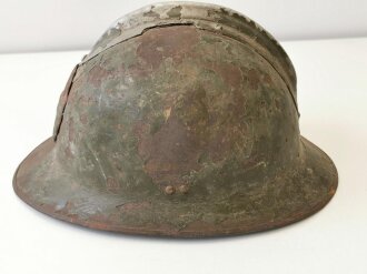 Peru, Stahlhelm M34, ungereinigtes Stück