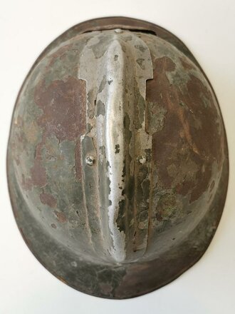 Peru, Stahlhelm M34, ungereinigtes Stück