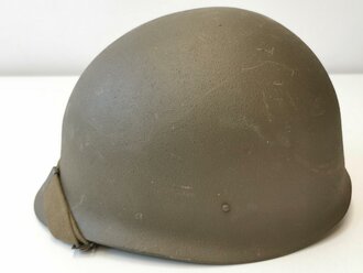 Deutschland nach 1945, Stahlhelm Bundeswehr alter Art, Kopfgrösse 57-61