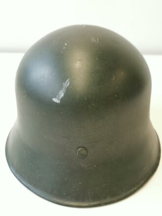 Stahlhelm III.Reich, dunkelgrüner Originallack, guter Zustand