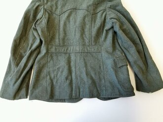 Trachtenjacke für Kinder aus Feldbluse der Wehrmacht, Nachkriegsumbau "Schwerter zu Pflugscharen"