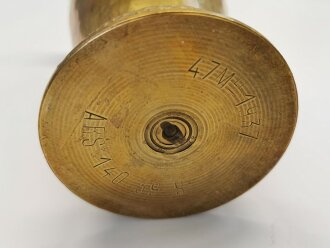 Vase aus einer Kartusche datiert 1937, Höhe 14cm, Durchmesser unten 7,5cm,  Nachkriegsumbau " Schwerter zu Pflugscharen"