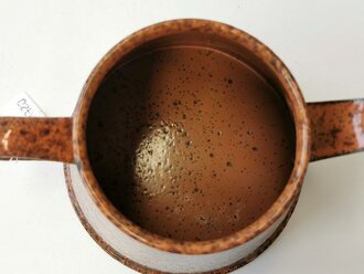 Kaffeekanne aus Kopf von Panzerfaust 60 der Wehrmacht, Nachkriegsumbau " Schwerter zu Pflugscharen"