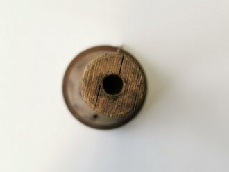 Unterteil einer Tischlampe ? aus Teilen der Panzerfaust 60.  Nachkriegsumbau  " Schwerter zu Pflugscharen "