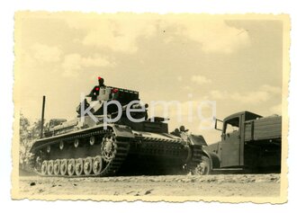 Aufnahme von Panzer IV beim Vormarsch, Maße 7 x 10 cm