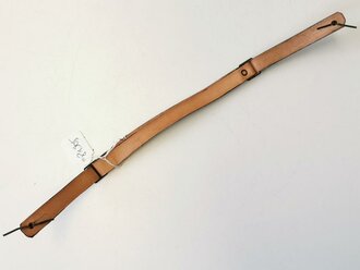 Lacklederriemen für eine Schirmmütze, der doppelte Teil verklebt, weich, Gesamtlänge 32,5cm