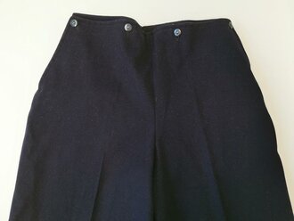 Kriegsmarine, blaue Hose für Mannschaften. Kammerstück von 1939 in gutem Zustand, im Rückenbereich enger gemacht