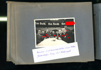 KDF Fotoalbum einer Arbeitergruppe aus Wien 1938. Umfangreiches Bildmaterial der Fahrt,  u.a. Olympiastadion, Carinhall, Stapellauf "Robert Ley". Ingesamt 57 Fotos