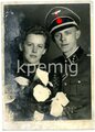 2 Hochzeitsfotos eines Angehörigen der Waffen SS, jeweils 11 x 15cm