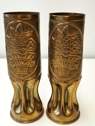 1.Weltkrieg, Paar Vasen aus Kartuschen gefertigt....