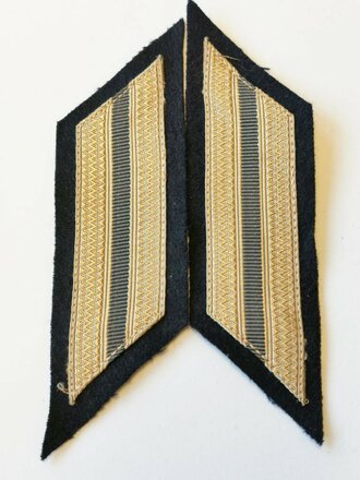 Bundeswehr Luftwaffe Paar Dienstgradabzeichen/Armabzeichen Obergefreiter für die Ausgeh- und Paradeuniform ca 60er Jahre, ungetragen, sehr guter Zustand,