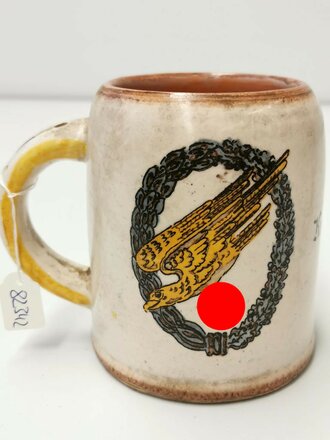 Fallschirmjäger, Halbliter Bierkrug "Kreta-1941", sowie "Gardelegen", ungereinigtes Stück