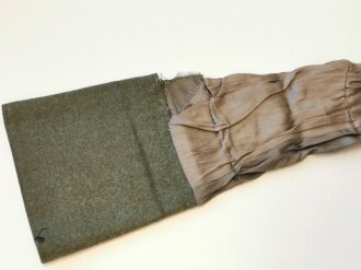Wehrmacht Heer Ärmelrest eines Mantel, Gesamtlänge 75 cm