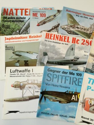 10 Ausgaben "Waffen Arsenal" zum Thema Flugzeug, alle leicht gebraucht