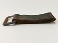 1.Weltkrieg Aufschiebeschlaufe , wurde benutzt um z.B. die Feldflasche ans Koppel zu hängen