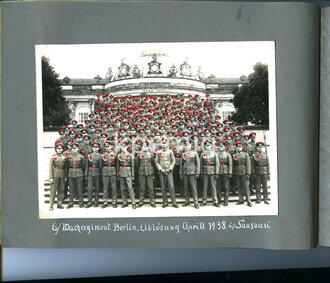 Fotoalbum eines Angehörigen der 6.Komp. Wachregiment Berlin.