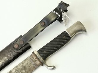 Hitler Jugend Fahrtenmesser. Spätes Stück mit Kunststoffkoppelschlaufe, diese defekt. RZM M7/34, Klinge vorne abgebrochen