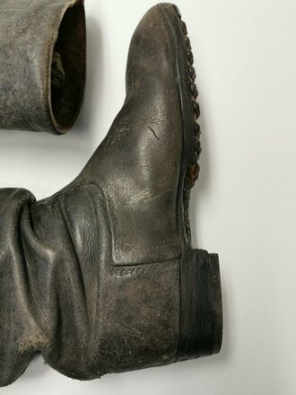 Paar Stiefel für Mannschaften der Wehrmacht, ungereinigtes Paar, Sohlenlänge 27,5cm