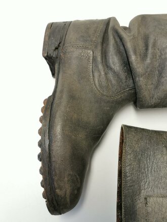 Paar Stiefel für Mannschaften der Wehrmacht, ungereinigtes Paar, Sohlenlänge 27,5cm