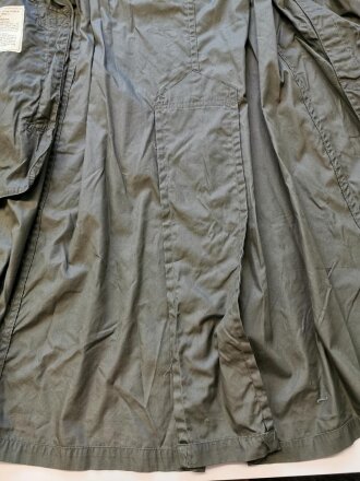 U.S. 1967 dated Raincoat, Man´s, Cotton an Nylon, size 36R, vgc