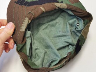U.S. Marine Corps Cap, utility .Dated 1986, unused, size Small, woodland, you will receive 1 piece