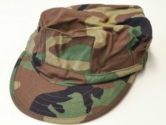 U.S. Marine Corps Cap, utility .Dated 1982, unused, size...