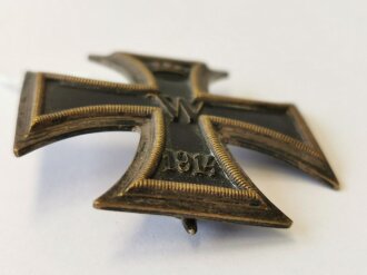 Eisernes Kreuz 1. Klasse 1914, nicht magnetisch, leicht gewölbt,