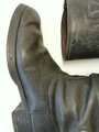 Paar Stiefel für Unteroffiziere der Wehrmacht, ungereinigtes Paar, Sohlenlänge 30cm