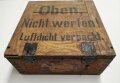 Transportkasten für Flakzünder AZ23 der Wehrmacht. Packzettel datiert 1944