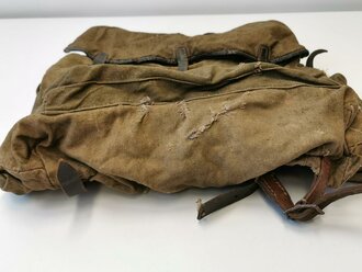 Rucksack für Gebirgstruppen der Wehrmacht. getragenes Stück mit Reichsbetriebsnummer