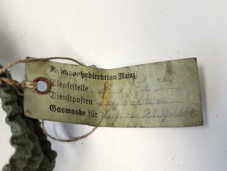 Tragebüchse Modell 1930  für die Gasmaske der Wehrmacht, mit Maske und Filter, ungereinigtes Set