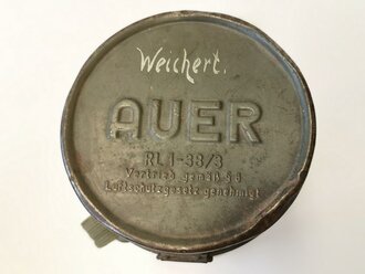 Luftschutz Gasmaske in Dose "Auer" Originallack, zusammengehörig, guter Zustand, im Deckelfach ein mir unbekannter Einsatz der Dräger Werke