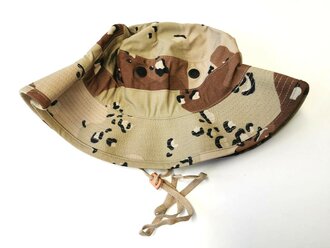 U.S. 1990 dated hat, camouflage pattern Desert, size 7....