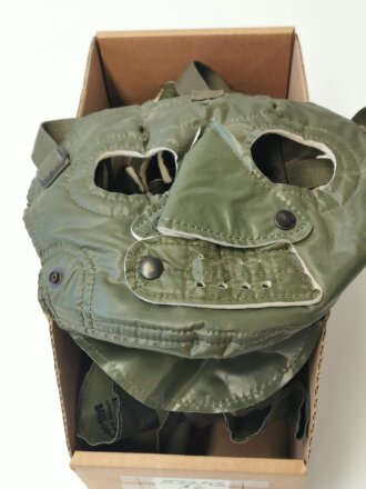U.S. Mask, Extreme Cold Weather, olive green, unused