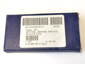 Medal set, National Defense Service, Regular size. Dated 92, Unused, cardboard box defect,1 piece