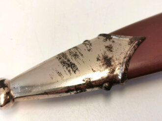 SA Dienstdolch Modell 1933, Hersteller RZM M7/13 für Schüttelhöfer Artur & Co. (ASSO). Zusammengehöriges Stück in gutem Zustand, der Adler vermutlich neuzeitlich ergänzt, ungereinigt