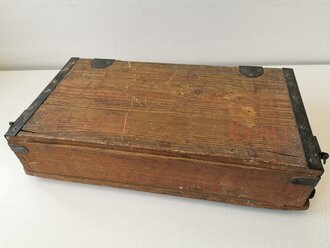 leere Kiste wohl Ungarn datiert 1940, Maße 13 x 59 x 30cm