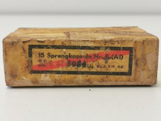 Transportkasten für "15 Sprengkapseln Nr. 8"  ( für Stielhandgranate 24) datiert 1944