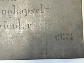 Transportkasten für "5 Stück lange Sprengkapsel Zeitzünder " datiert 1937