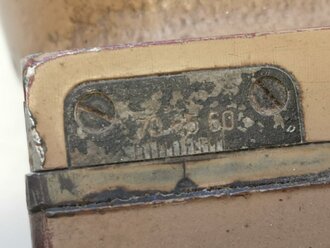 Flakfernrohr D.F. 10 x 80 der Wehrmacht. sandfarbener Originallack, klare Durchsicht. Guter Gesamtzustand, ungereinigtes Stück