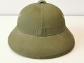 North Vietnamese Army / Viet Cong sun helmet, Vietnam war era, very good condition