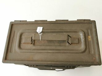 U.S. WWII Cal. 50 Ammunition box, original paint, uncleaned, good condition