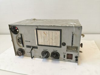 Luftwaffe / Kriegsmarine Empfänger E382bf, Bauart Telefunken. Originallack, Funktion nicht geprüft