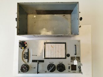 Luftwaffe / Kriegsmarine Empfänger E382bf, Bauart Telefunken. Originallack, Funktion nicht geprüft
